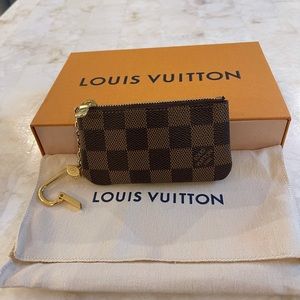LOuis Vuitton Damien evened Key Pouch